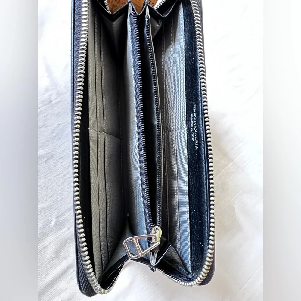 BCBGMaxAzria bcbg max